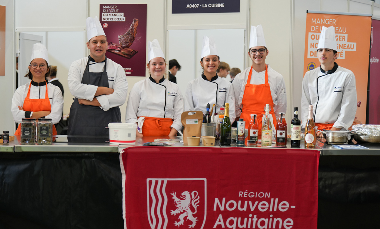 b729cd5039fa-6009_exphotel_artiste_associe_photographes_bordeaux_20112023-1-.jpg